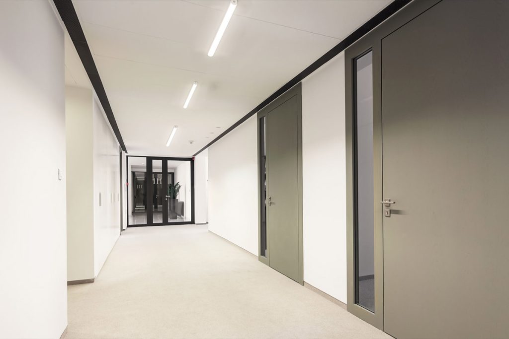 ایده نورپردازی راهرو با استفاده از چراغ خطی